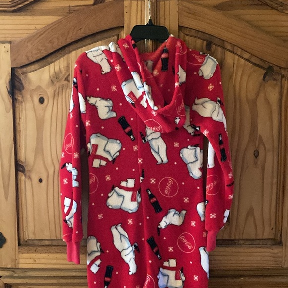 Women’s Coca Cola red polar bear hooded footed one piece pajamas size M - Picture 9 of 10